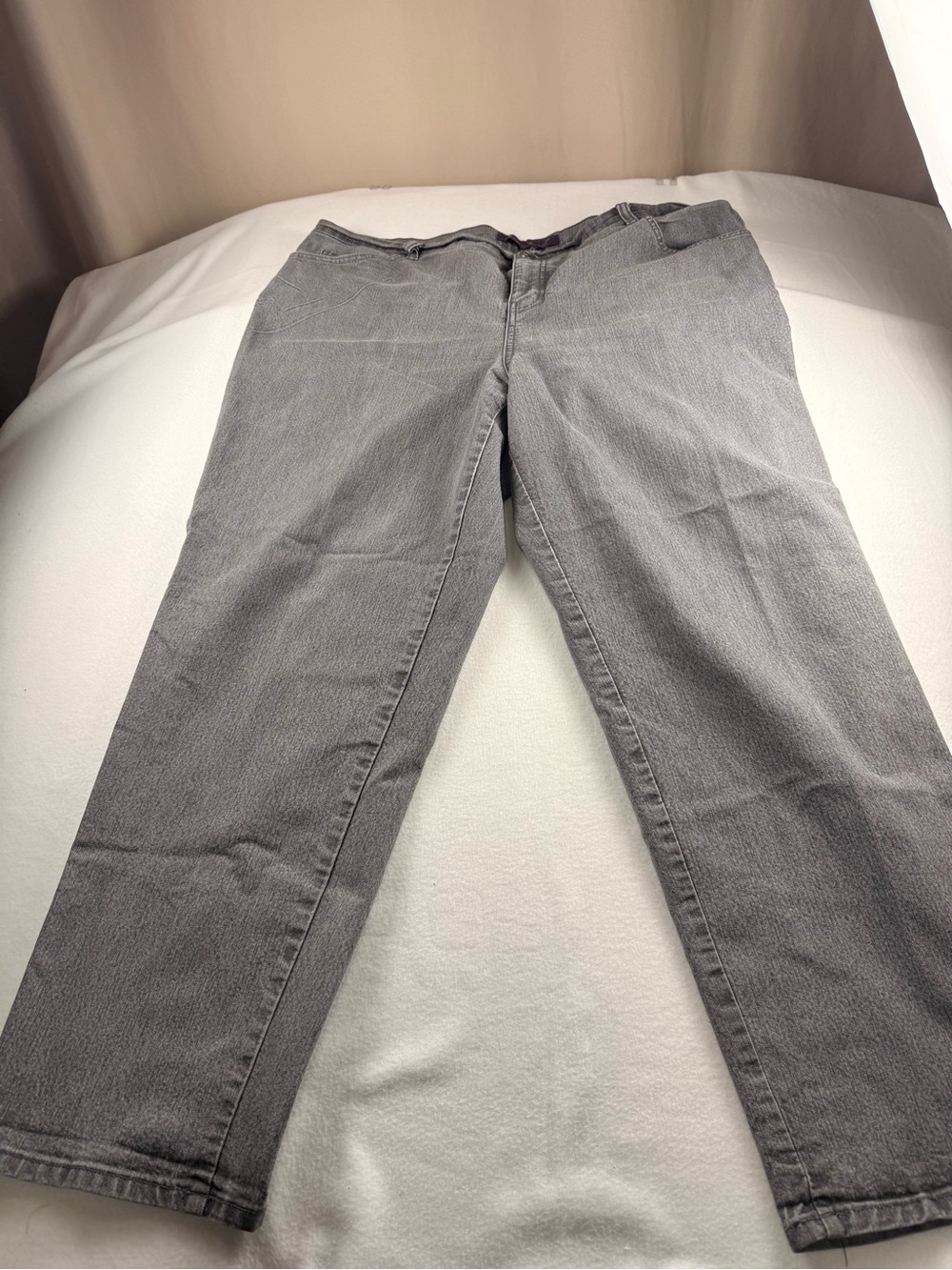 Women’s Gloria Vanderbilt Gray Jeans - Comfortable Everyday Fit 380